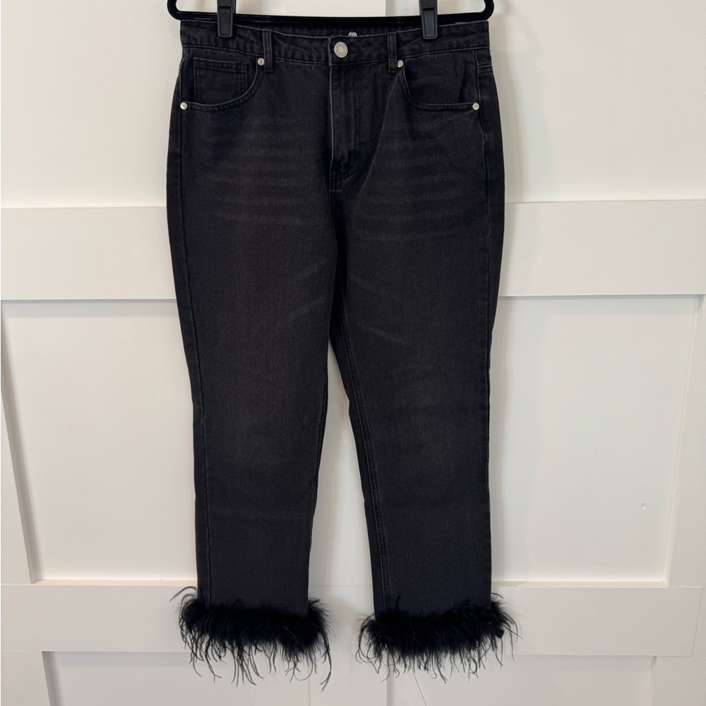 Boohoo Black Feather Trim Ankle Jeans - Picture 3 of 6